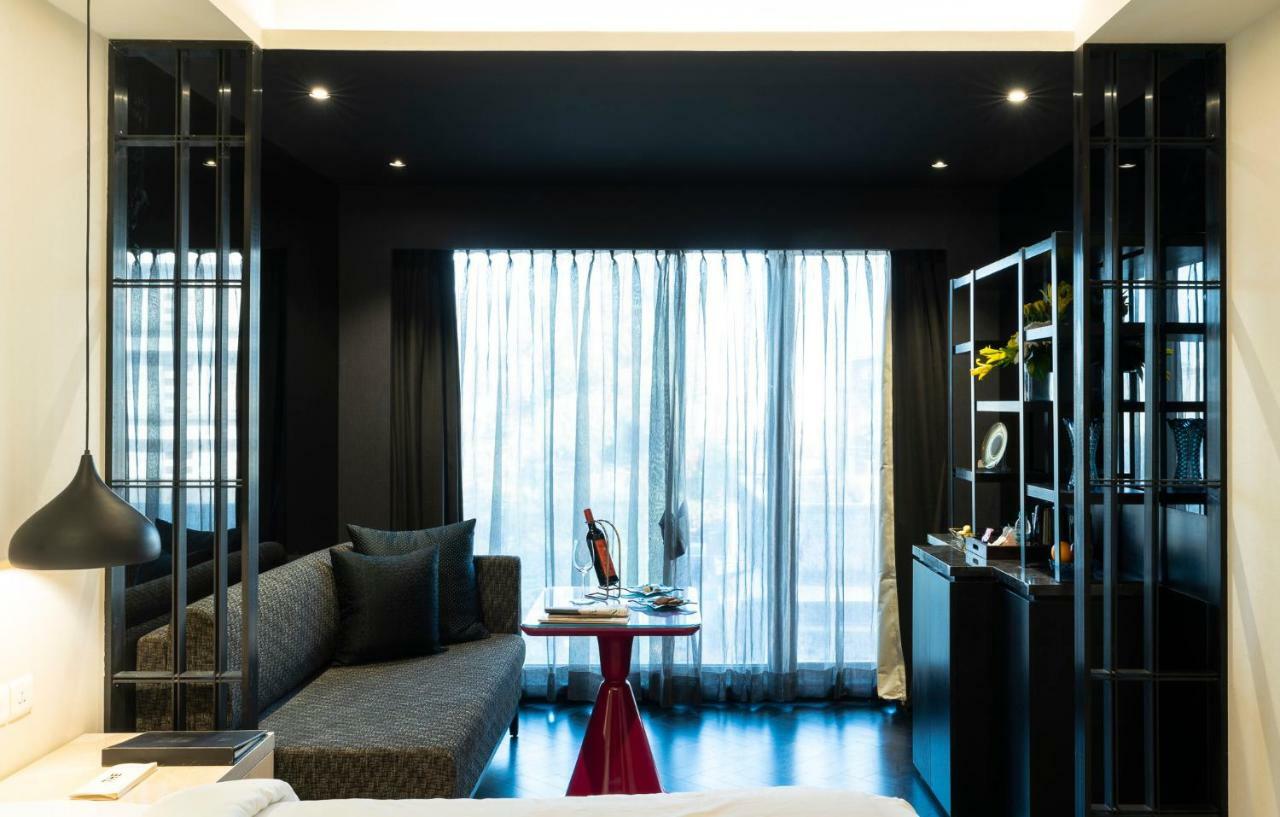 The Park Mumbai Juhu Hotel Екстериор снимка